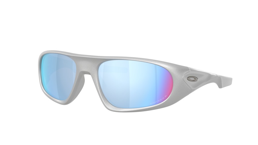 Oakley OO9528